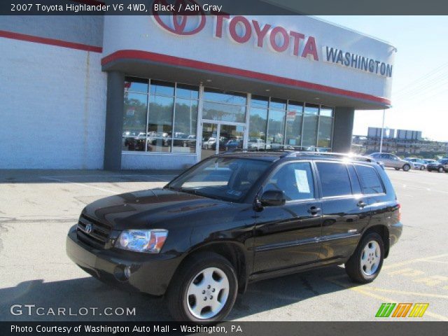 2007 Toyota Highlander V6 4WD in Black