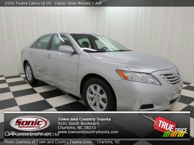2009 Toyota Camry LE V6 in Classic Silver Metallic