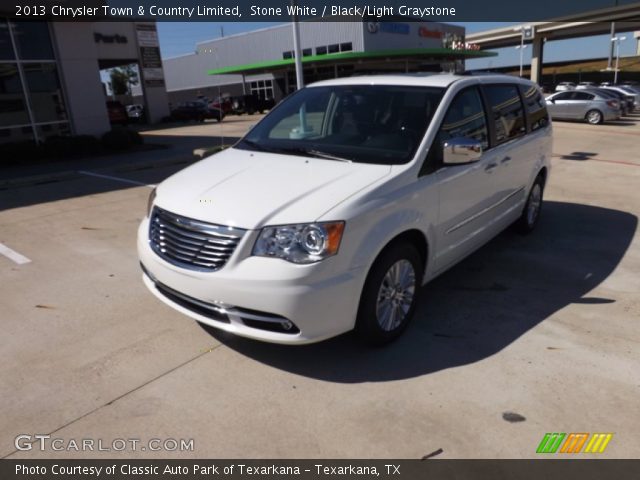 2013 Chrysler Town & Country Limited in Stone White