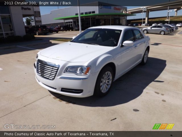2013 Chrysler 300  in Bright White
