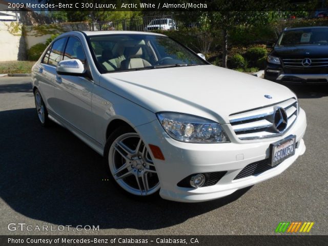 2009 Mercedes-Benz C 300 Luxury in Arctic White