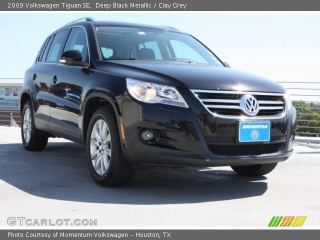 2009 Volkswagen Tiguan SE in Deep Black Metallic