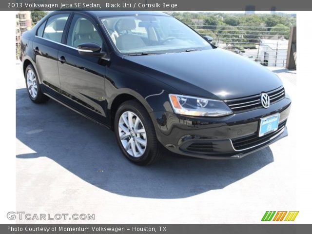2013 Volkswagen Jetta SE Sedan in Black Uni