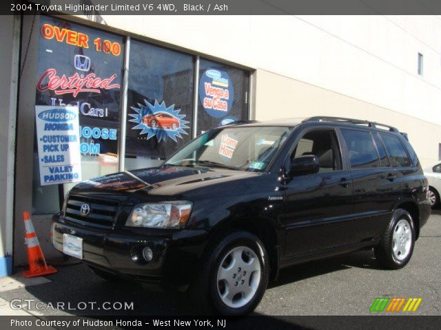 2004 Toyota Highlander Limited V6 4WD in Black