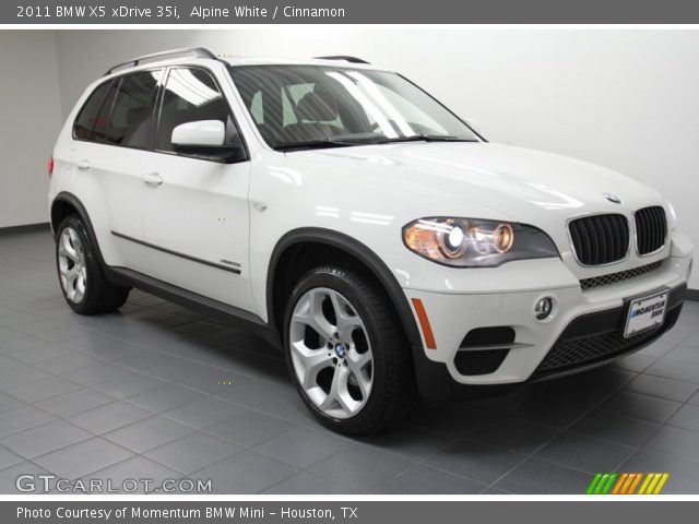 2011 BMW X5 xDrive 35i in Alpine White