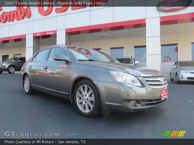 2007 Toyota Avalon Limited in Phantom Gray Pearl
