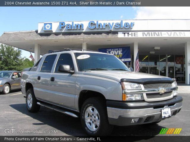 2004 Chevrolet Avalanche 1500 Z71 4x4 in Silver Birch Metallic