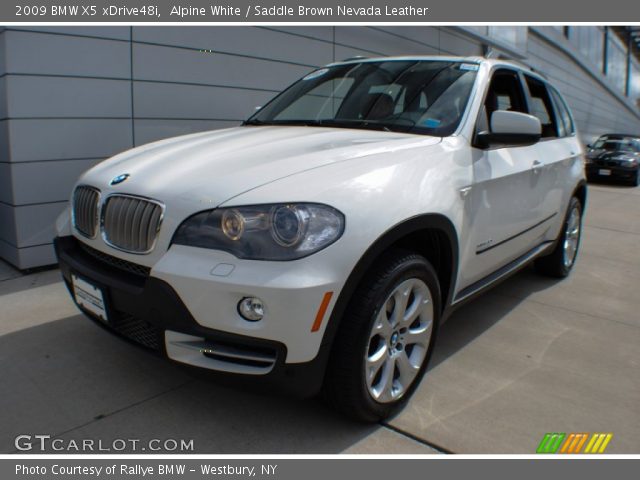 2009 BMW X5 xDrive48i in Alpine White