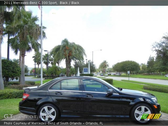 2011 Mercedes-Benz C 300 Sport in Black