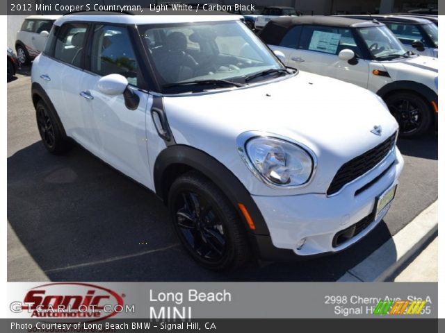 2012 Mini Cooper S Countryman in Light White