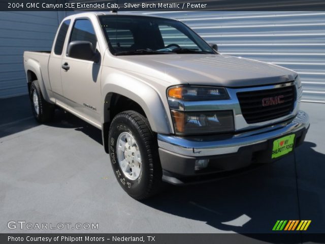 2004 GMC Canyon SLE Extended Cab in Silver Birch Metallic