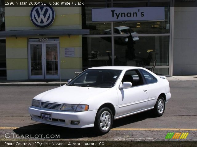 1996 Nissan 200SX SE in Cloud White