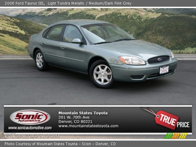 2006 Ford Taurus SEL in Light Tundra Metallic
