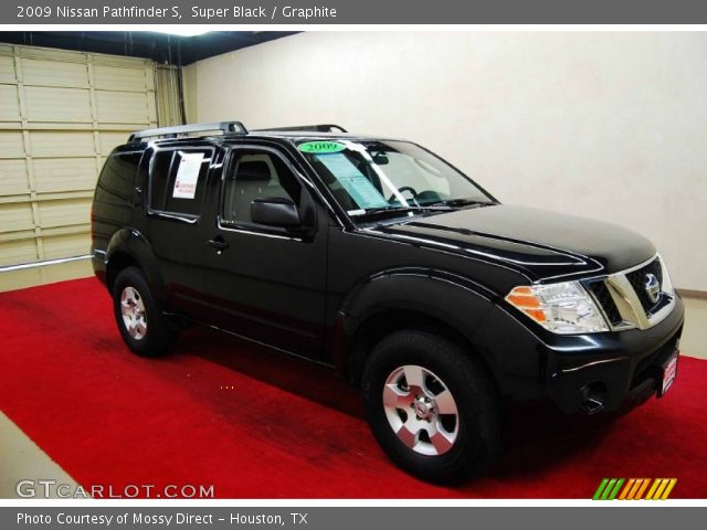 2009 Nissan Pathfinder S in Super Black