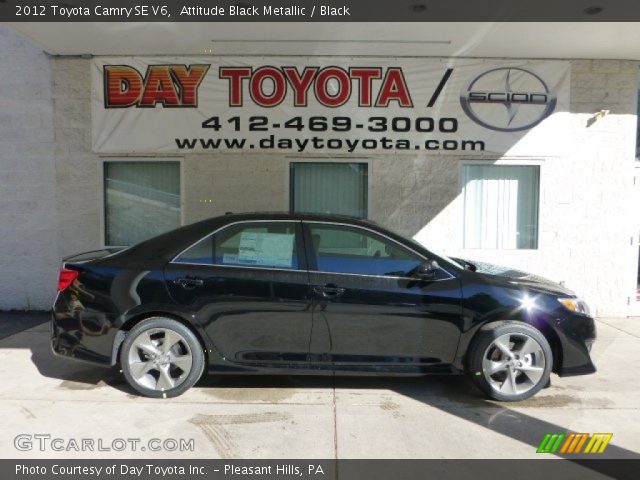 2012 Toyota Camry SE V6 in Attitude Black Metallic