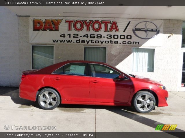 2012 Toyota Camry SE in Barcelona Red Metallic