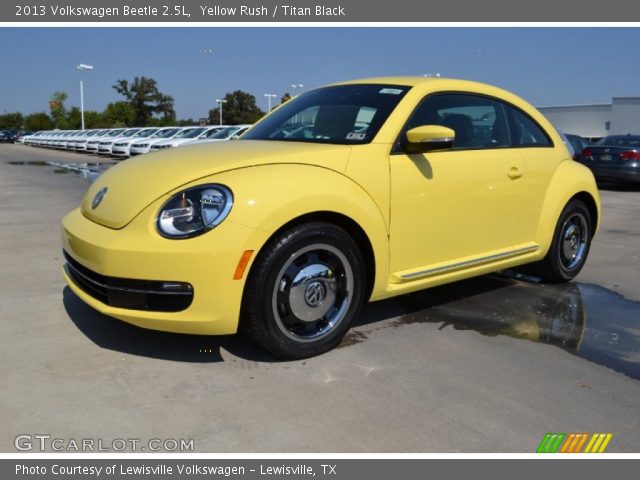 2013 Volkswagen Beetle 2.5L in Yellow Rush