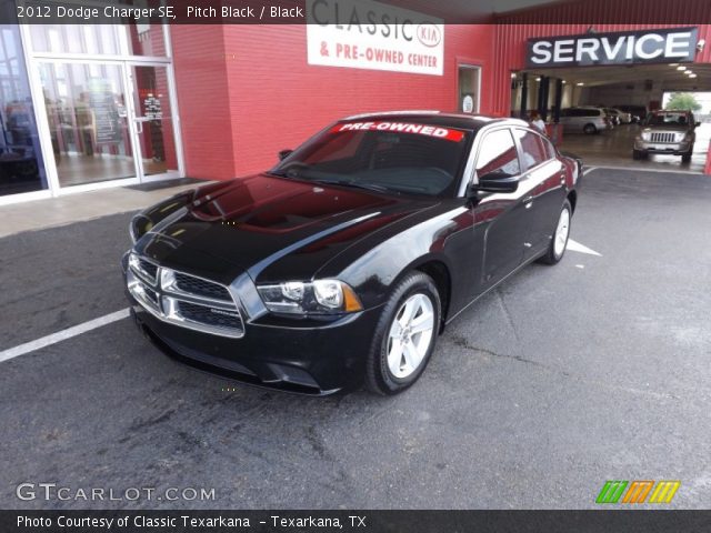 2012 Dodge Charger SE in Pitch Black