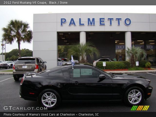 2012 Ford Mustang V6 Coupe in Black