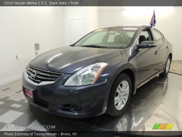 2010 Nissan Altima 2.5 S in Dark Slate
