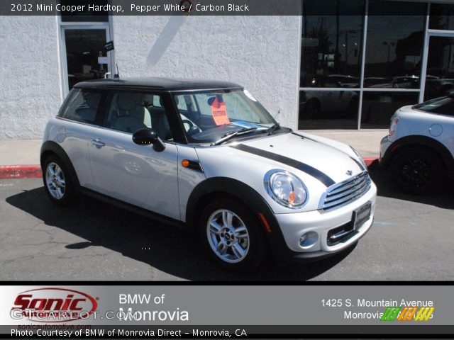 2012 Mini Cooper Hardtop in Pepper White