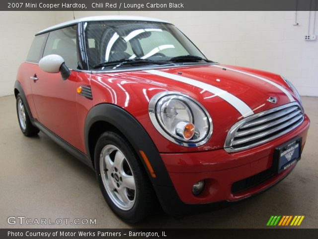 2007 Mini Cooper Hardtop in Chili Red