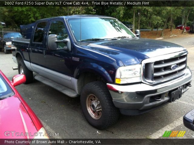 2002 Ford F250 Super Duty XLT Crew Cab 4x4 in True Blue Metallic