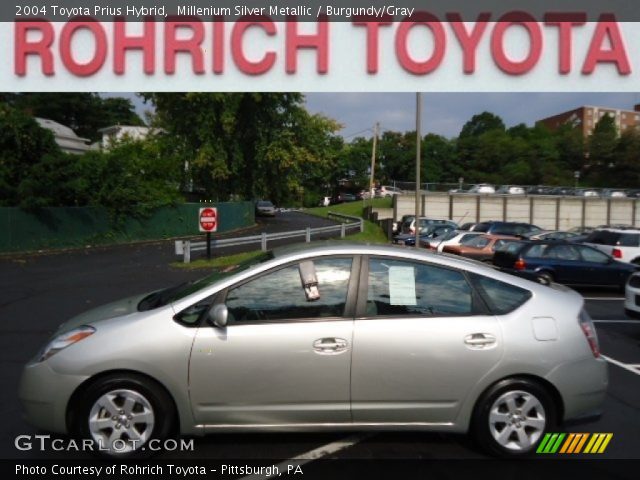 2004 Toyota Prius Hybrid in Millenium Silver Metallic
