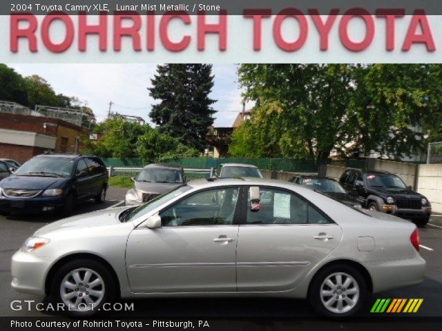 2004 Toyota Camry XLE in Lunar Mist Metallic