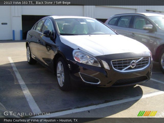 2013 Volvo S60 T5 in Black Stone