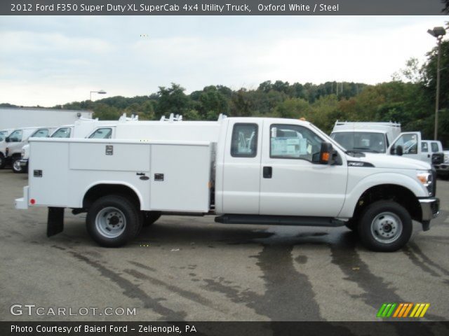 2012 Ford F350 Super Duty XL SuperCab 4x4 Utility Truck in Oxford White