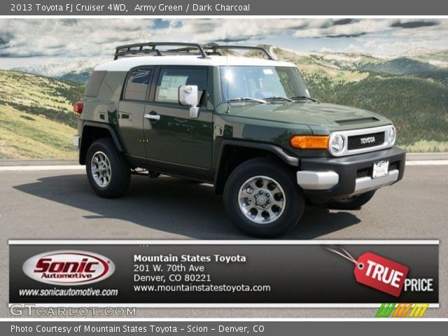 2013 Toyota FJ Cruiser 4WD in Army Green
