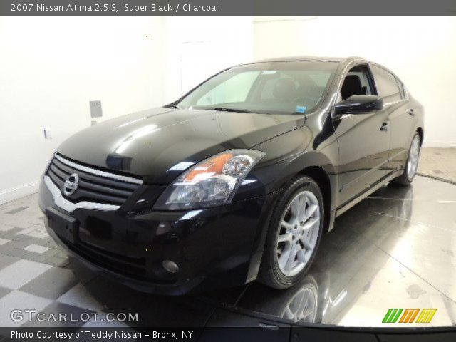 2007 Nissan Altima 2.5 S in Super Black
