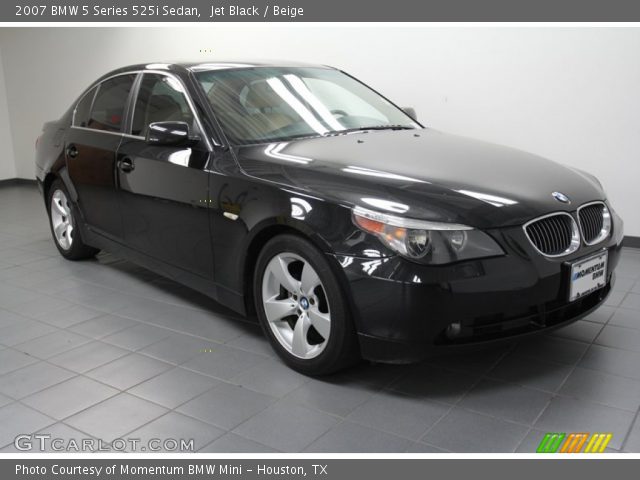 2007 BMW 5 Series 525i Sedan in Jet Black