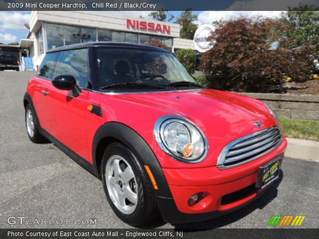 2009 Mini Cooper Hardtop in Chili Red