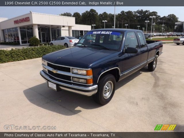 1996 Chevrolet C/K 2500 C2500 Extended Cab in Indigo Metallic