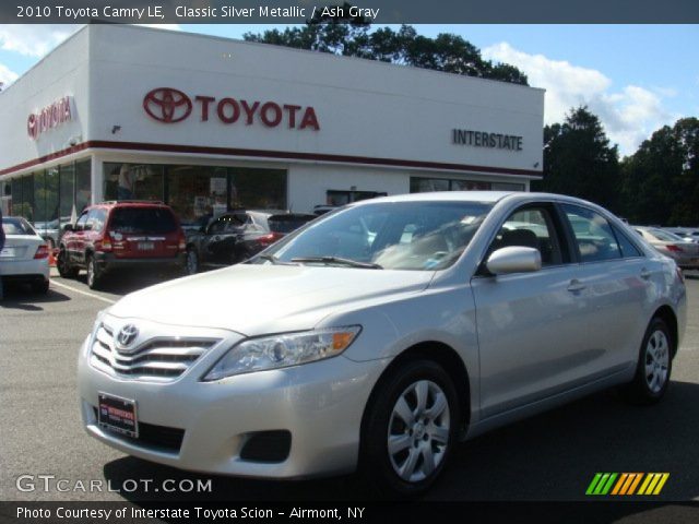2010 Toyota Camry LE in Classic Silver Metallic