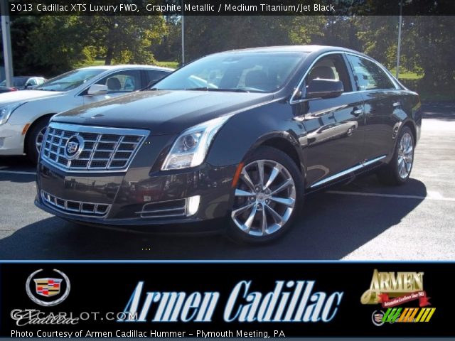 2013 Cadillac XTS Luxury FWD in Graphite Metallic