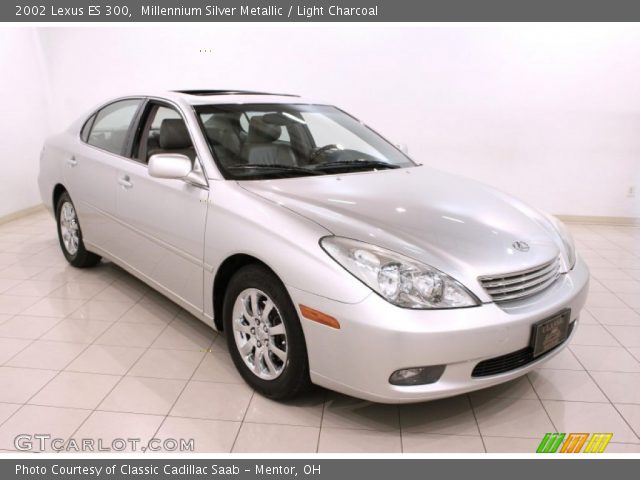 2002 Lexus ES 300 in Millennium Silver Metallic