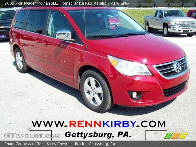 2009 Volkswagen Routan SEL in Pomegranate Red Metallic