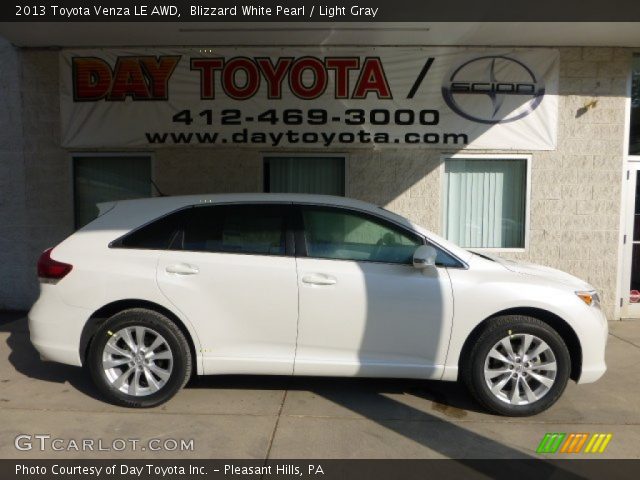 2013 Toyota Venza LE AWD in Blizzard White Pearl