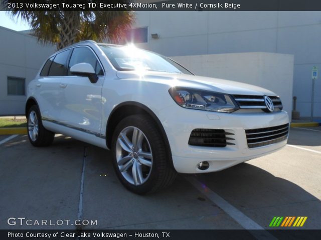 2013 Volkswagen Touareg TDI Executive 4XMotion in Pure White