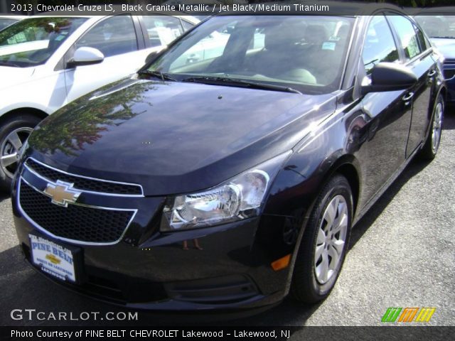 2013 Chevrolet Cruze LS in Black Granite Metallic