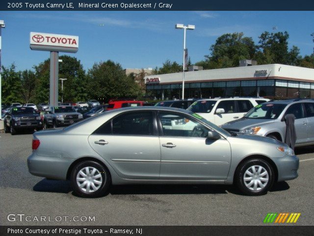 2005 Toyota Camry LE in Mineral Green Opalescent