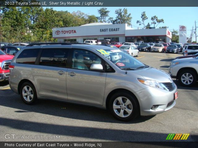 2012 Toyota Sienna LE in Silver Sky Metallic