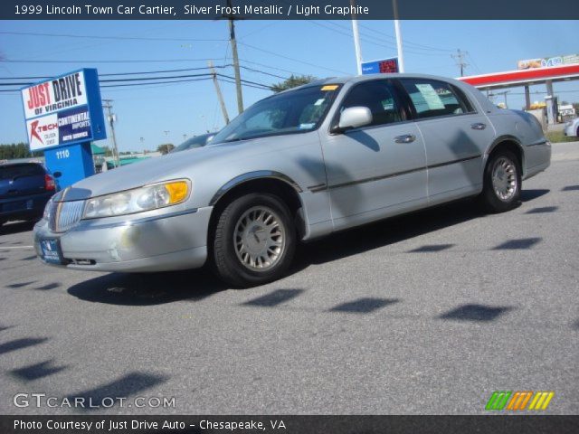 1999 Lincoln Town Car Cartier in Silver Frost Metallic