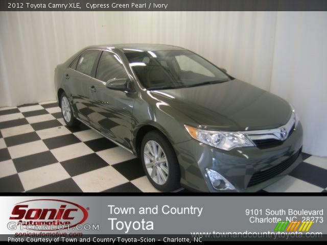 2012 Toyota Camry XLE in Cypress Green Pearl