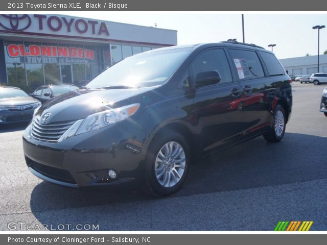 2013 Toyota Sienna XLE in Black
