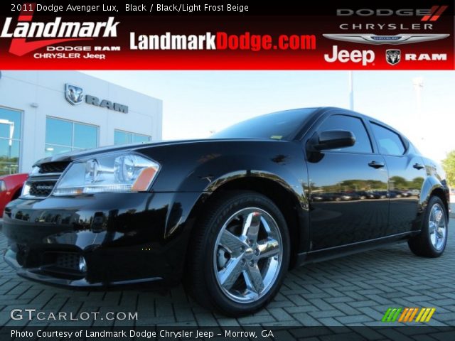 2011 Dodge Avenger Lux in Black