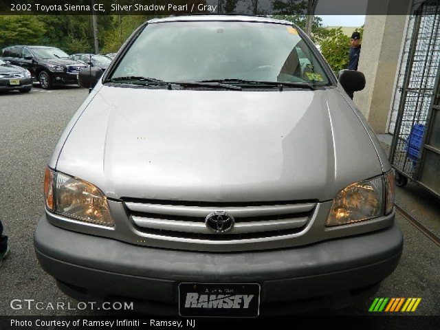 2002 Toyota Sienna CE in Silver Shadow Pearl